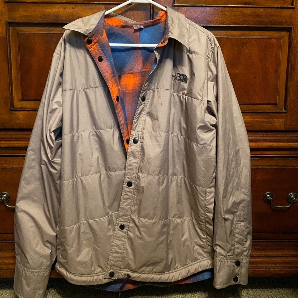 Men’s North Face reversible jacket